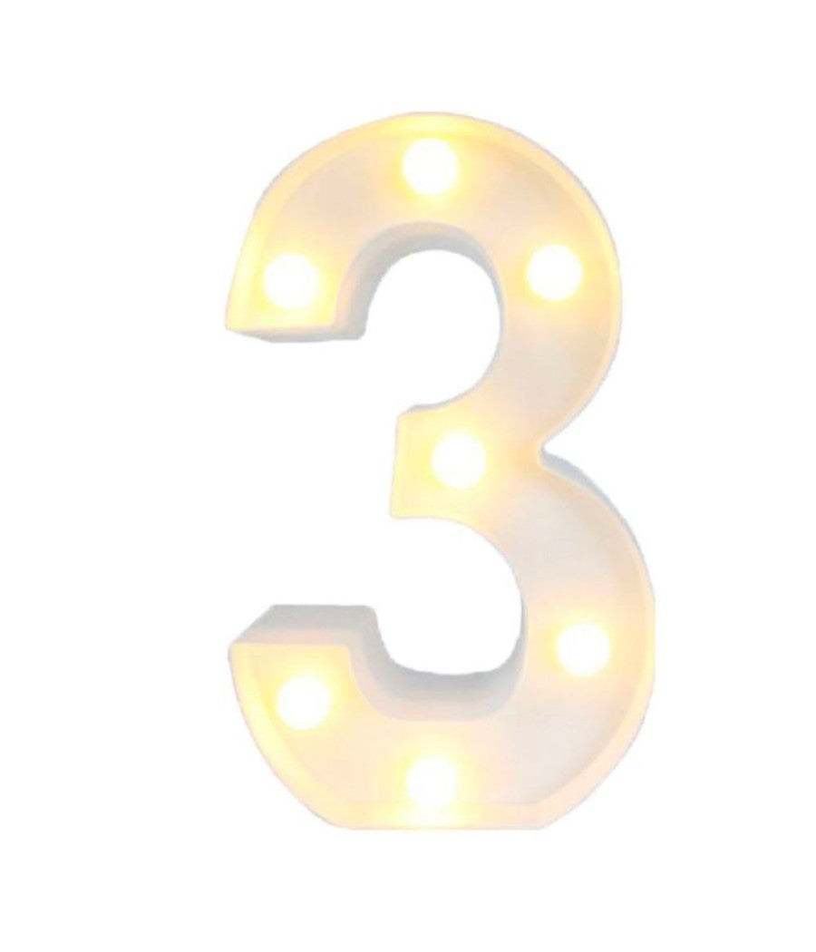 Numero 3 Luminoso Con Luci Led A Batteria Decorazioni Per La Casa Dim. 22 Cm         