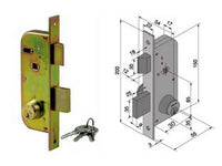 serratura da infilare per cancelli 2 mandate e scrocco cilindro fisso 060 - mm.30 con catenaccio mm.25 (06030000) cod:ferx.fer259347