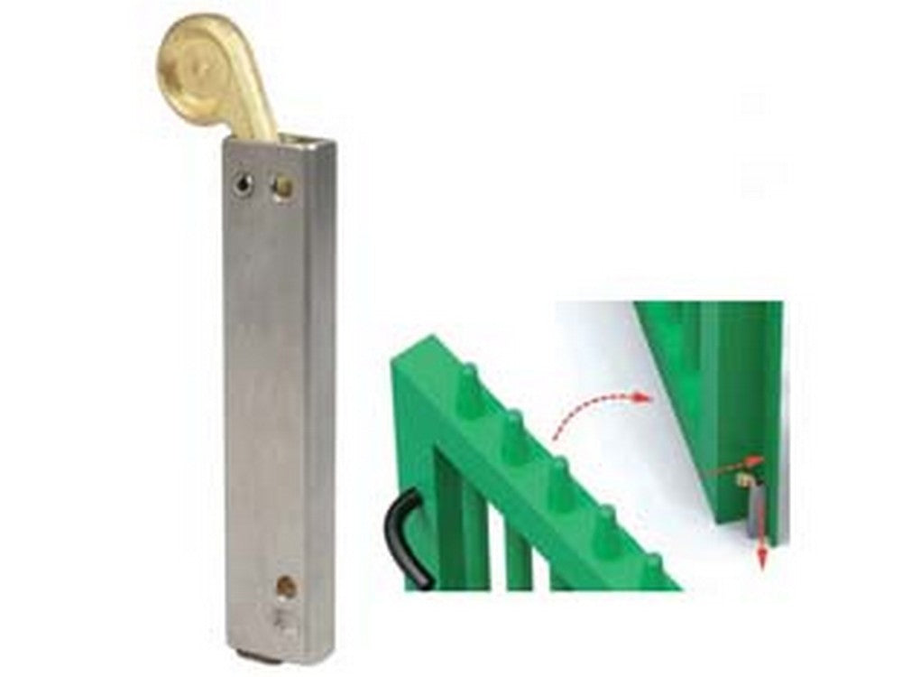 paletti automatici per cancelli  2 ante art. 418 - mm.15x30x145h. cod:ferx.fer374200