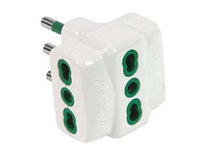 adattatore triplo bipasso 2 poli + terra 16a bianco "linea garanti" bianco cod:ferx.fer419819