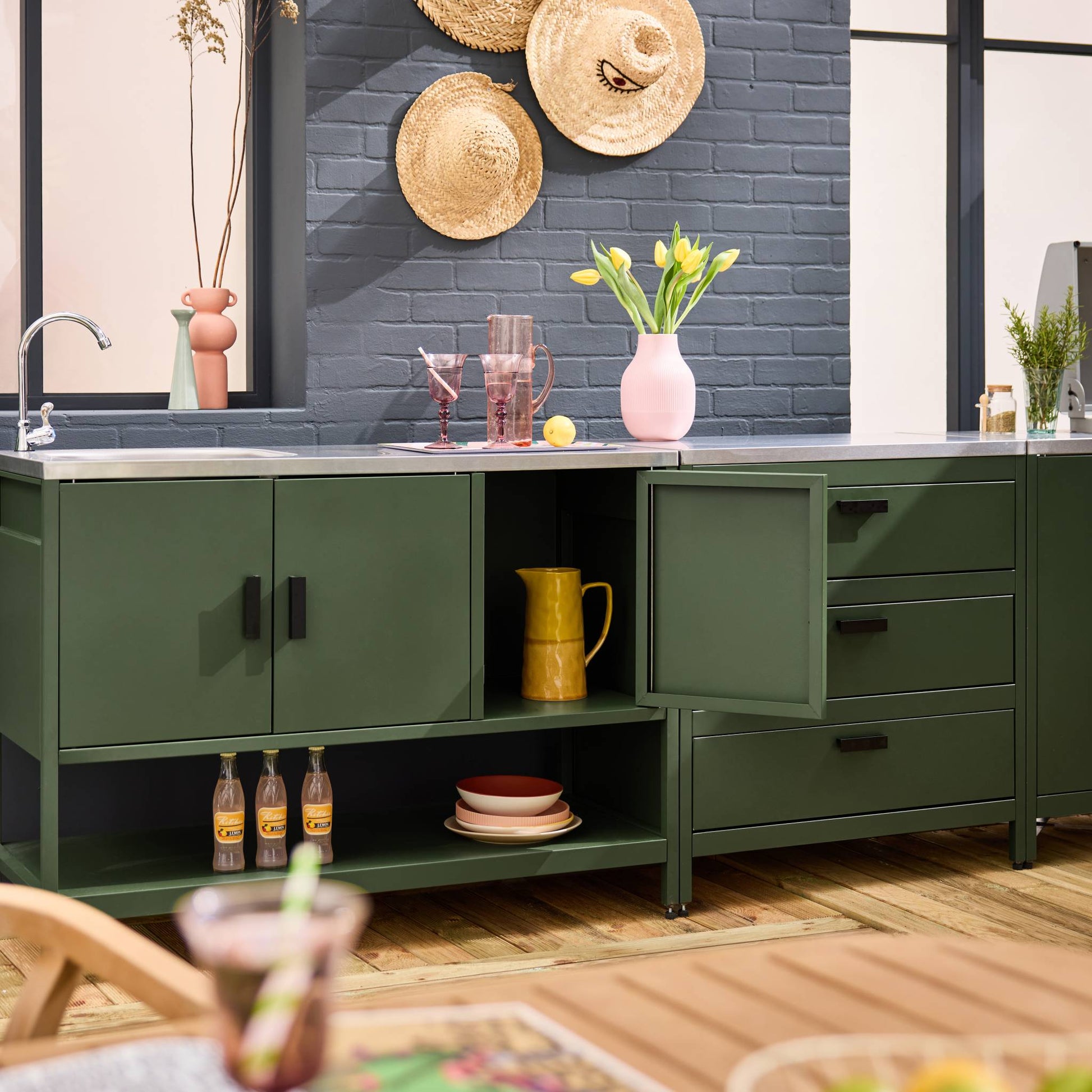 Cucina esterna 5 moduli con barbecue a gas 3 bruciatori, verde