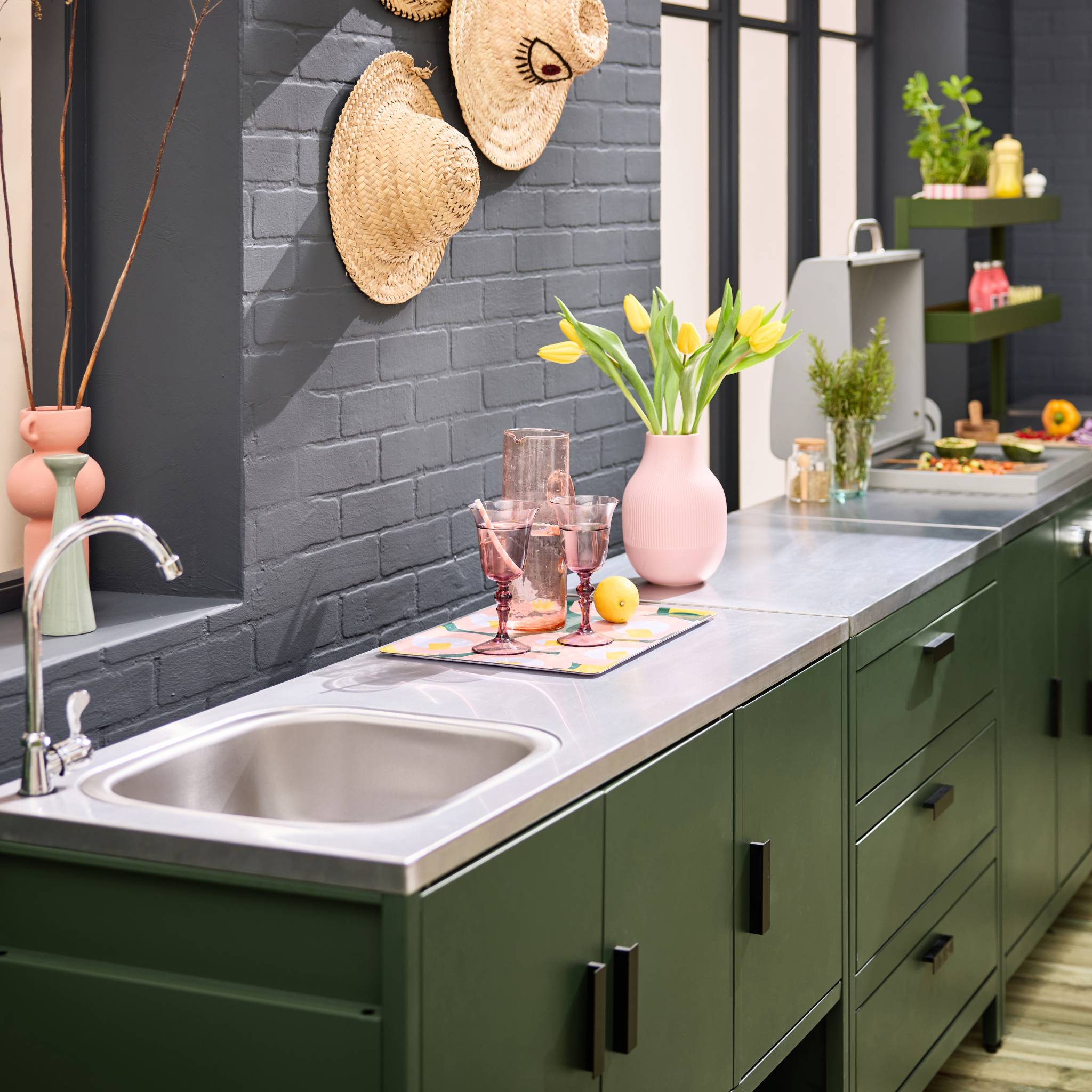 Cucina esterna 5 moduli con barbecue a gas 3 bruciatori, verde