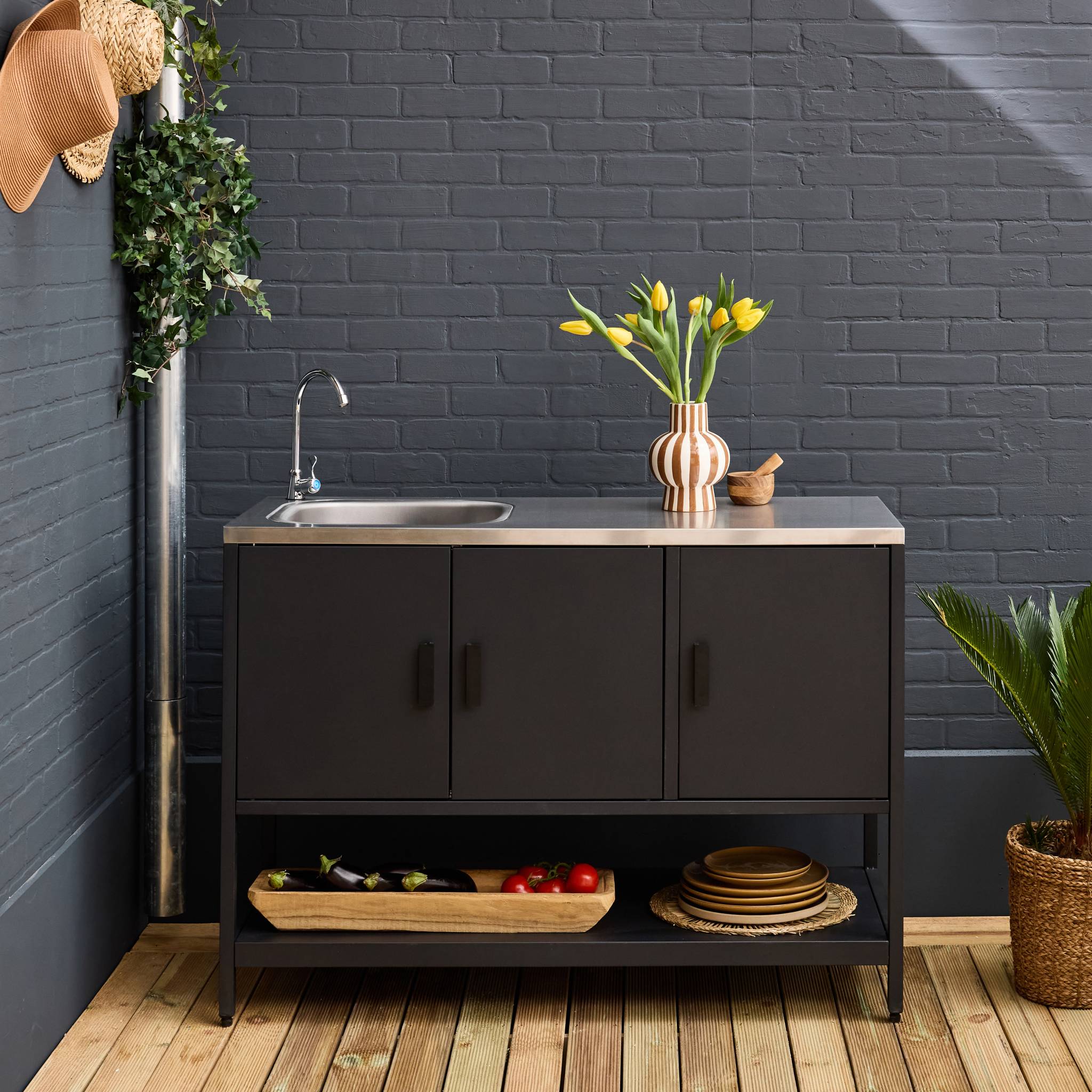 Mobile da esterno in acciaio con lavandino, 120cm, nero