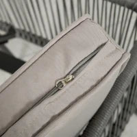 Set da giardino in rattan sintetico 3 pezzi con 2 poltrone e tavolino, cuscini inclusi, struttura in acciaio, grigio