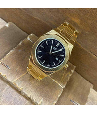 Orologio Da Polso Zcc Uomo Al Quarzo Datario Elegante Dorato Fondo Nero         