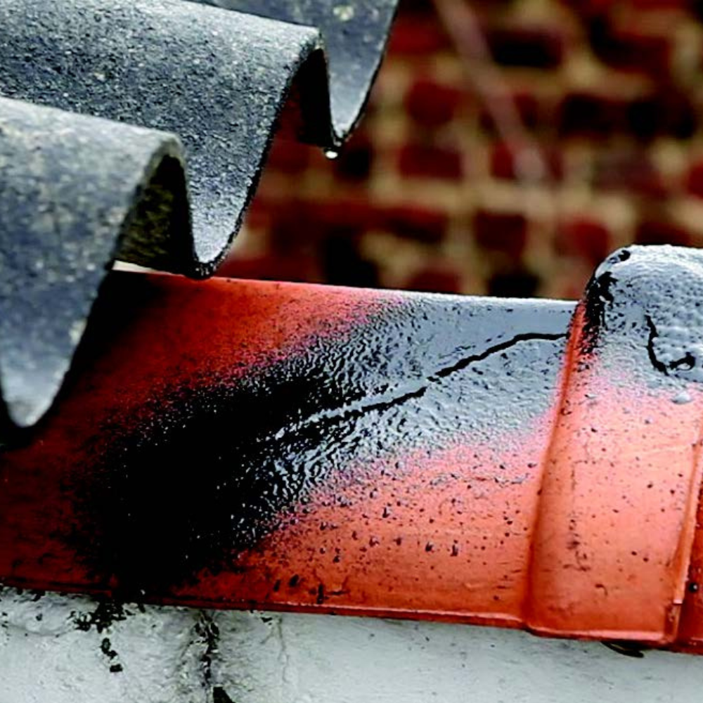 Sigillante impermeabilizzante bituminoso per fori e crepe catramina spray da 200 ml