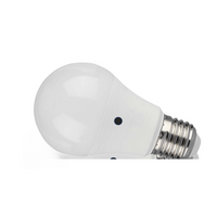 Fsl lampadina led bulbo classica a60 9w e27 con sensore crepuscolare a 2 lati