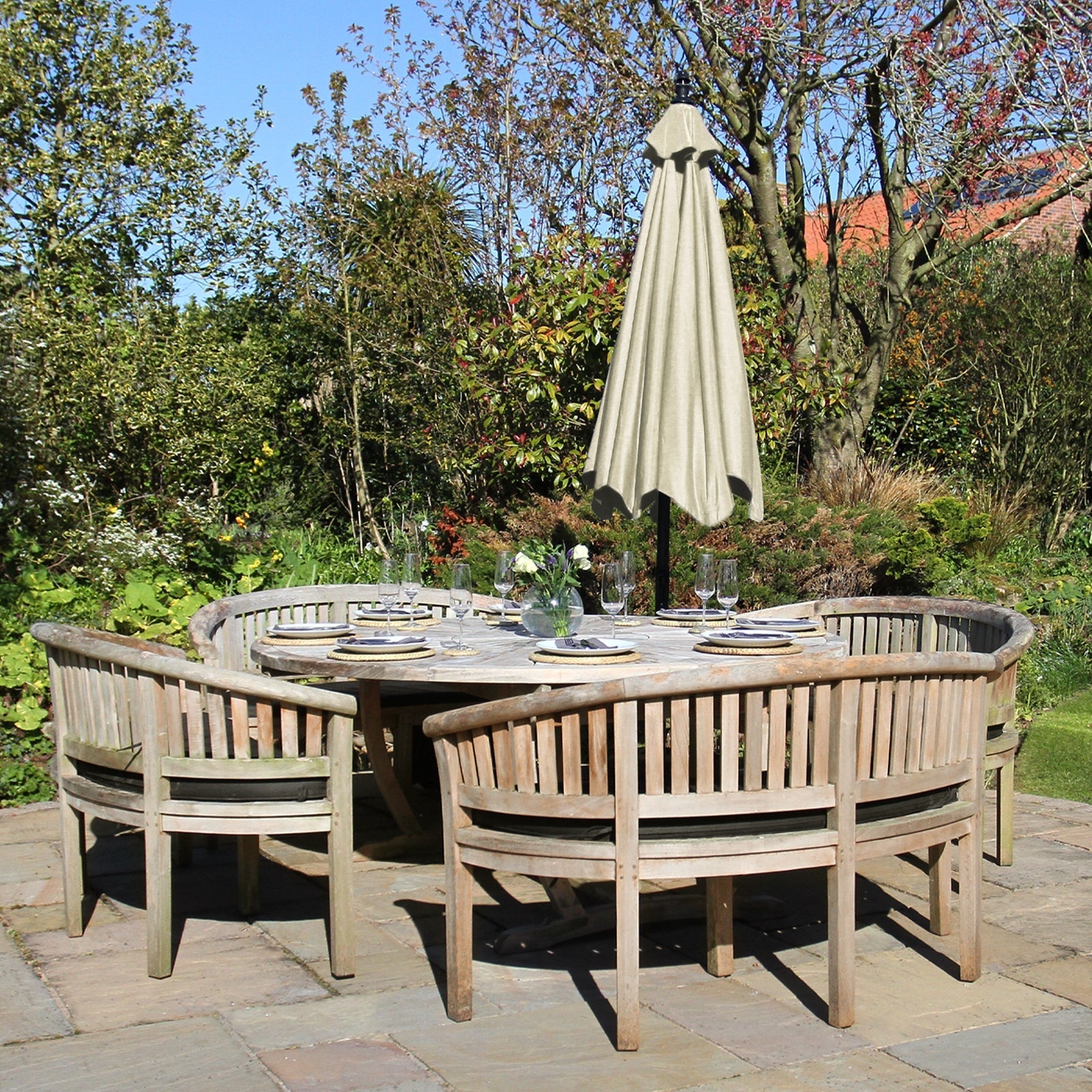 Ombrellone da Giardino a Sbalzo Ombrellone Decentrato Retrattile Ombrellone Richiudibile con Manovella 3x3 M e Copertura Antipioggia con Piedistallo - Crema