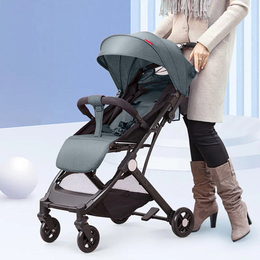 Passeggino Wizy Easy Ultra Leggero Chiusura Facilitata Salvaspazio Portata 15 kg-Grigio