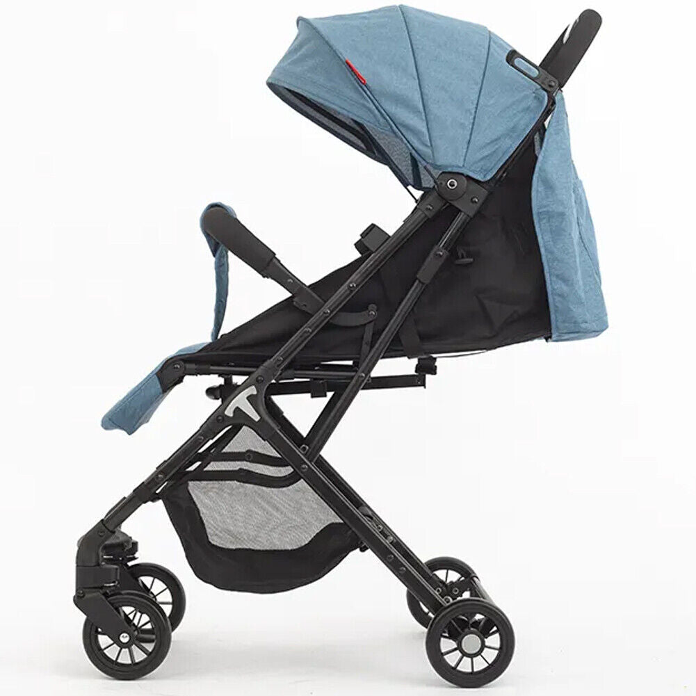 Passeggino Wizy Pro Ultra Leggero Chiusura Facilitata Salvaspazio Portata 15 kg-Blu