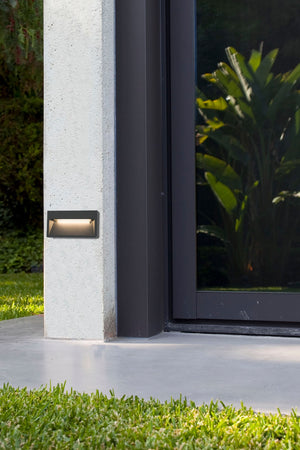 PATH, Lampada a Muro a LED per Esterni, Faro Barcelona