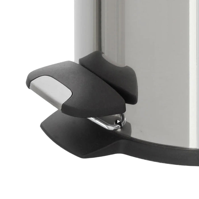 Pattumiera bagno in acciaio cromato con pedale e coperchio slim 3 lt