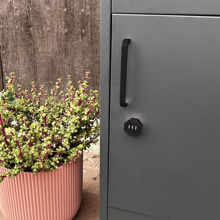 Cassetta per pacchi 56 cm in acciaio zincato con lucchetto, antracite