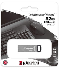 Pendrive Kingston Usb 3.2 Datatraveler Kyson 32 Gb In Metallo 200 Mb/s Dtkn/32gb         