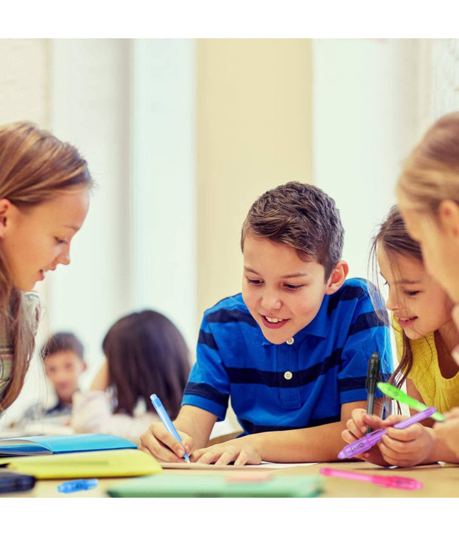 Penna Magica Ad Inchiostro Invisibile Set 2 Penne Visibile Con Luce Uv Gadget         