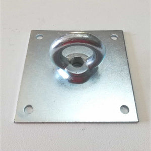 Piastra diritta 150x150mm in acciaio zincato con occhiolo saldato