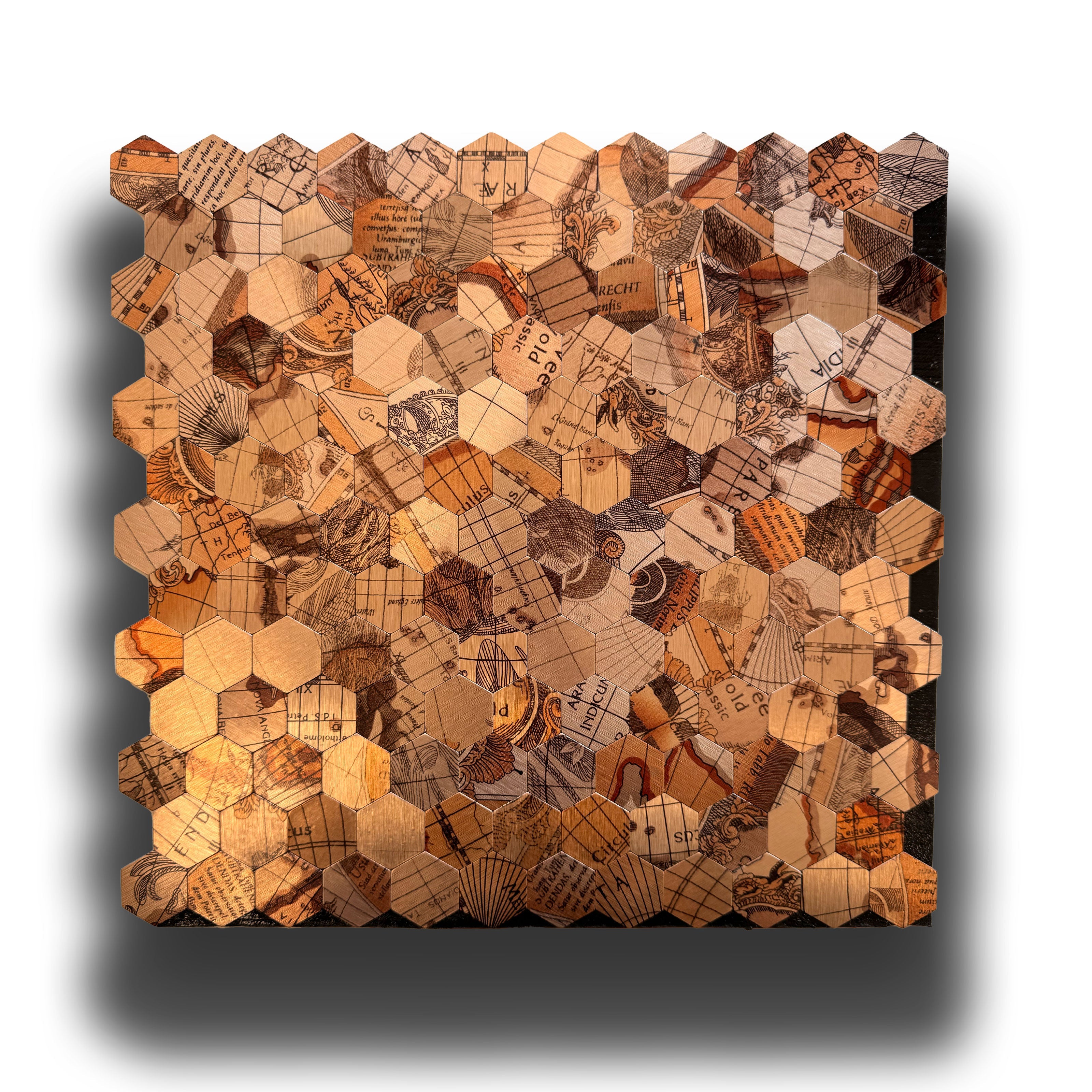 TOP! Piastrella autoadesiva in vero alluminio serigrafato esagoni OLD MAP 30x30cm (sp. 3mm) color RAME