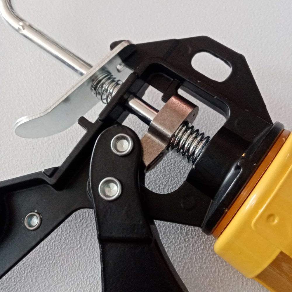 Pistola semi professionale da 540gr per estrusione silicone e ancorante chimico