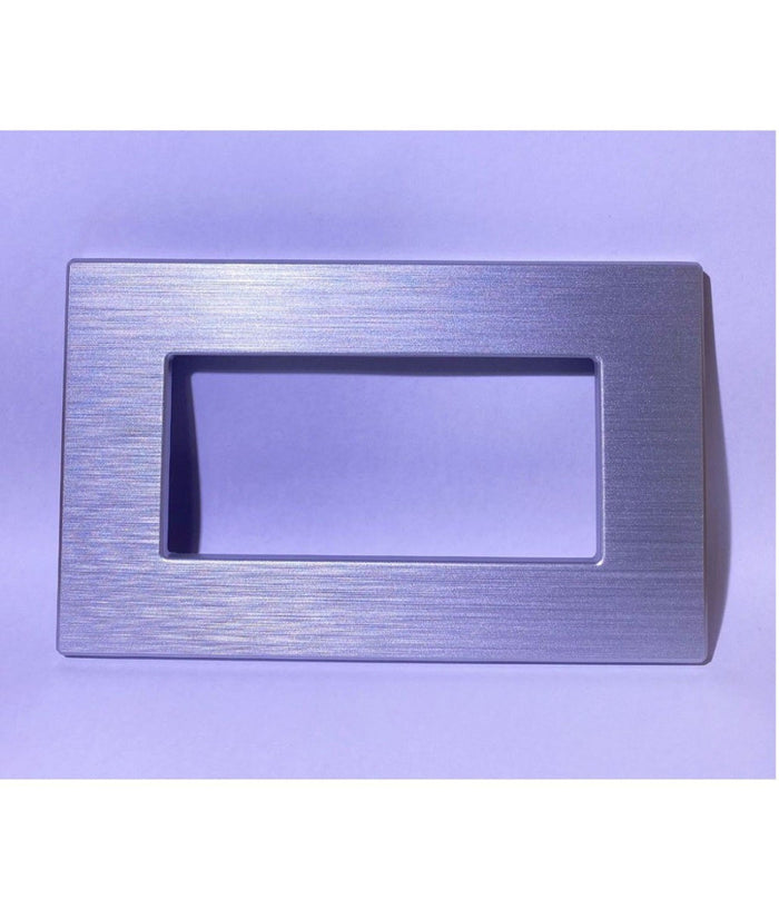 Placca Dynamic 3 4 6m Tecnopolimero Satinato Argento Compatibile Bticino Axolute   -4 Fori     -