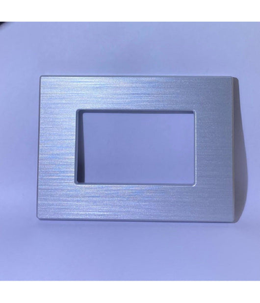 Placca Dynamic 3 4 6m Tecnopolimero Satinato Argento Compatibile Bticino Axolute   -3 Fori     -