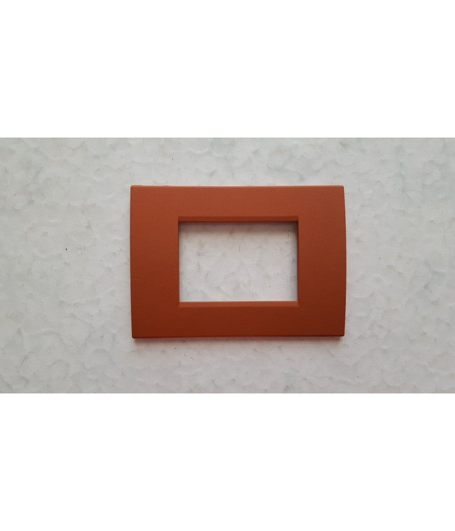 Placca Placche Placchete Compatibili Living Light In Abs 3 4 7 Posti Colorate  Cotto -3 Fori     -