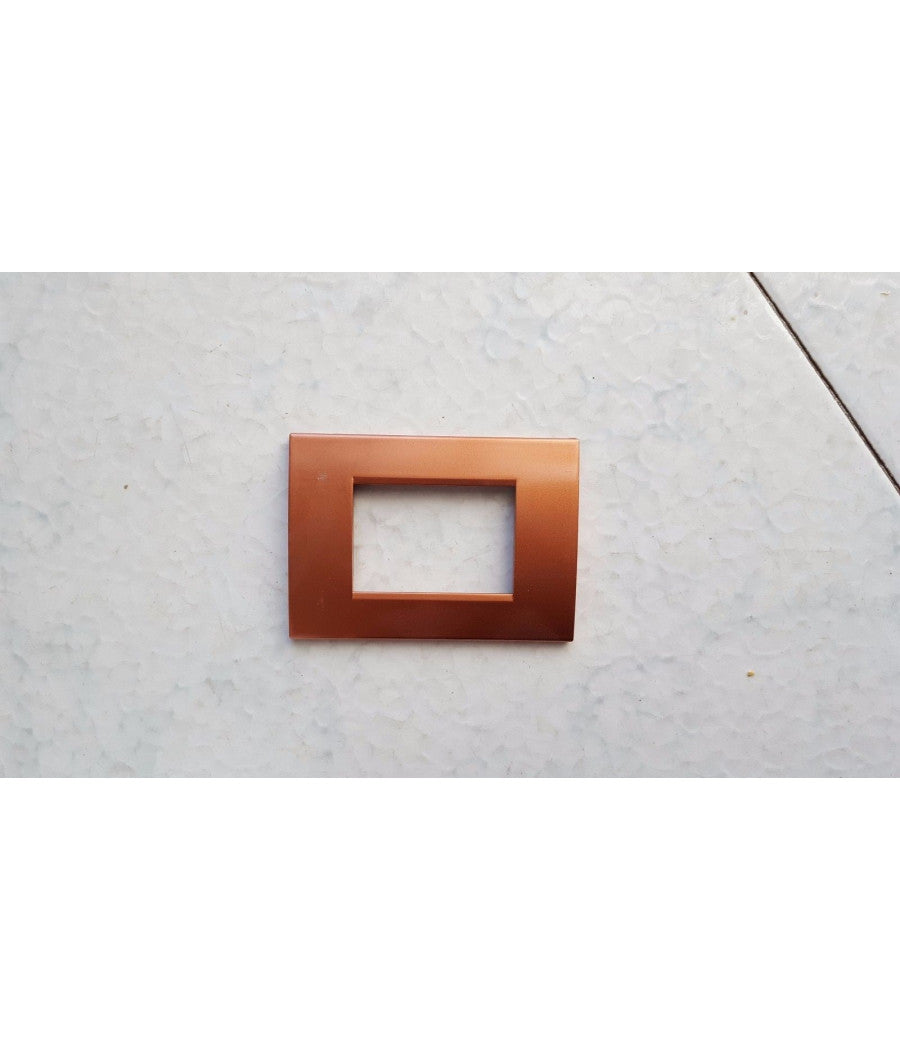 Placca Placche Placchete Compatibili Living Light In Abs 3 4 7 Posti Colorate  Rame -4 Fori     -