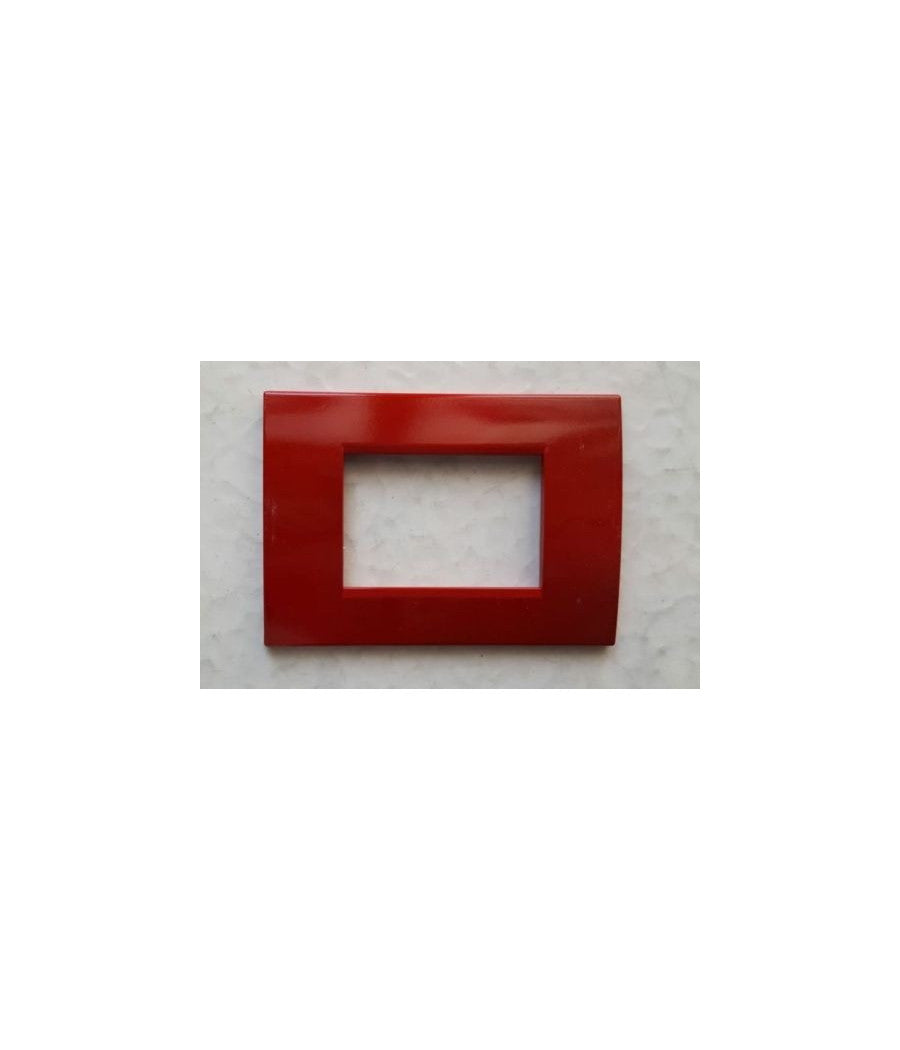 Placca Placche Placchete Compatibili Living Light In Abs 3 4 7 Posti Colorate  Rosso -4 Fori     -