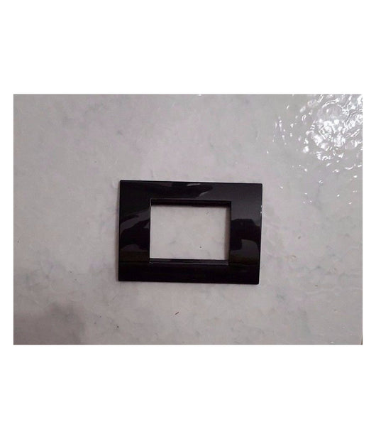 Placca Placche Placchete Compatibili Living Light In Abs 3 4 7 Posti Colorate  Nero -3 Fori     -
