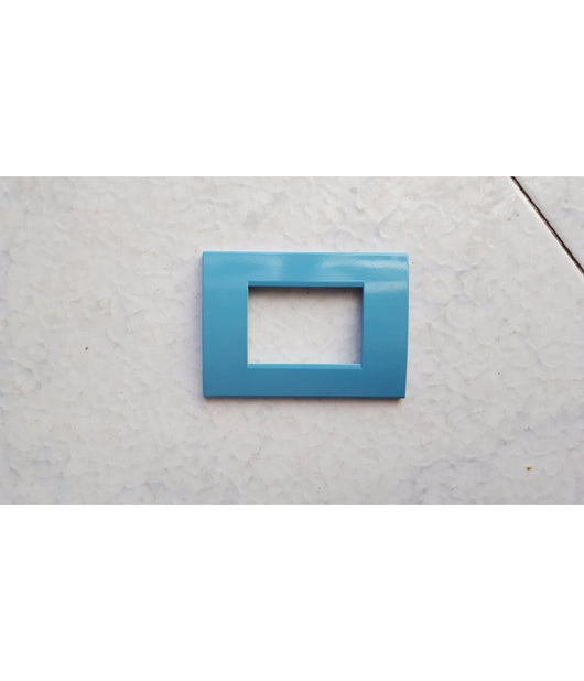 Placca Placche Placchete Compatibili Living Light In Abs 3 4 7 Posti Colorate  Turchese -4 Fori     -