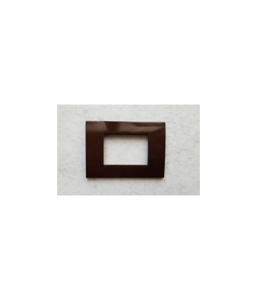 Placca Placche Placchete Compatibili Living Light In Abs 3 4 7 Posti Colorate  Marrone -3 Fori     -