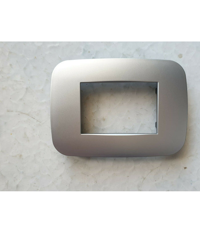 Placca Placchetta Placchette Compatibili Per Serie Axolute Bticino Colorate Fori  Cromo Satinato -3 Fori     -