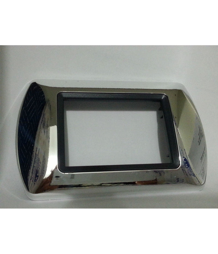 Placchette Placche In Abs Compatibili Per Serie Living International Placca  Cromo -3 Fori     -
