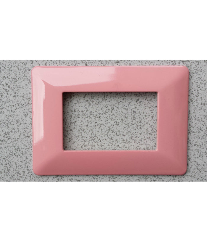 Placchette Placche In Abs Per Serie Matix Bticino Compatibile 3 4 6 Moduli Color  Rosa -4 Fori     -