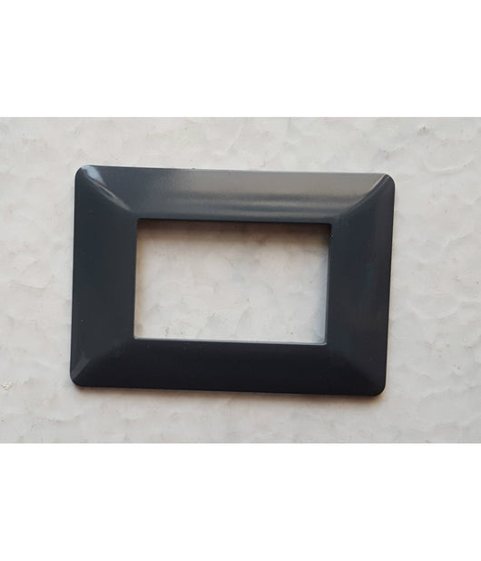 Placchette Placche In Abs Per Serie Matix Bticino Compatibile 3 4 6 Moduli Color  Nero -4 Fori     -