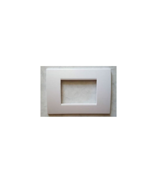 Placchette Placche In Abs Per Serie Matix Bticino Compatibile 3 4 6 Moduli Color  Bianco -3 Fori     -