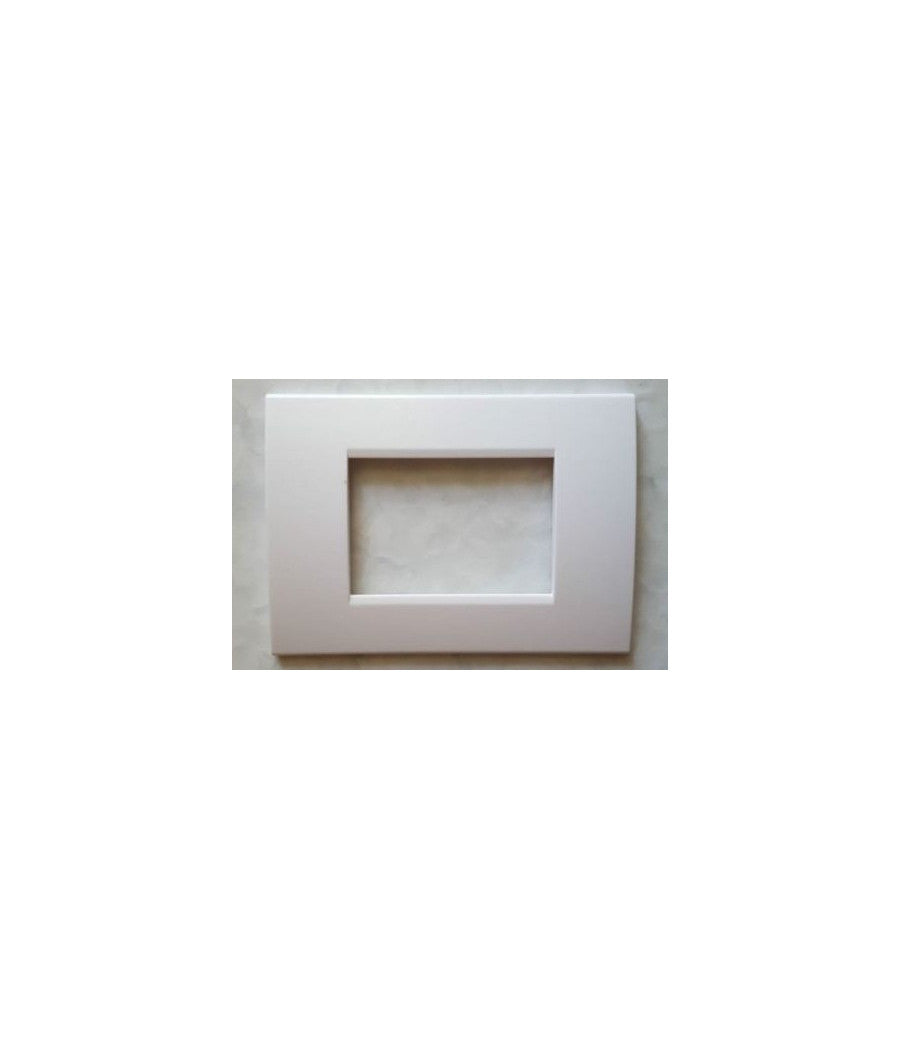 Placchette Placche In Abs Per Serie Matix Bticino Compatibile 3 4 6 Moduli Color  Bianco -3 Fori     -