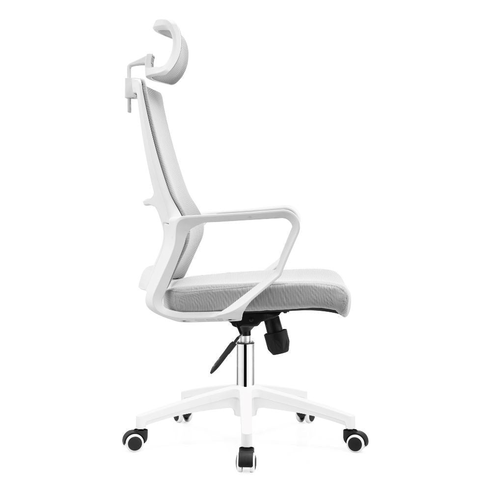 Poltrona ufficio Ica colore bianco poggiatesta regolabile e schienale traforato