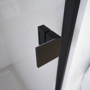 Porta doccia 70cm apertura a battente lato sinistro con cerniere, profili nero opaco e vetro da 8mm trasparente h195 | Fiji