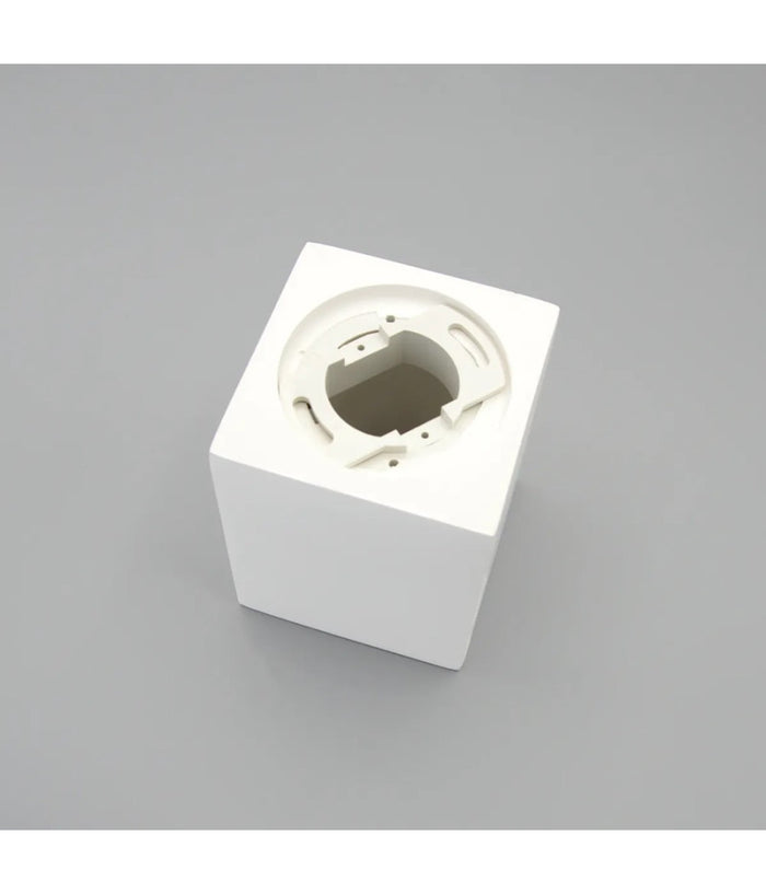 Porta Faretto Lampada Da Soffitto Quadrato In Gesso Gu10 H110mm Ip20 Gs-c110-q         
