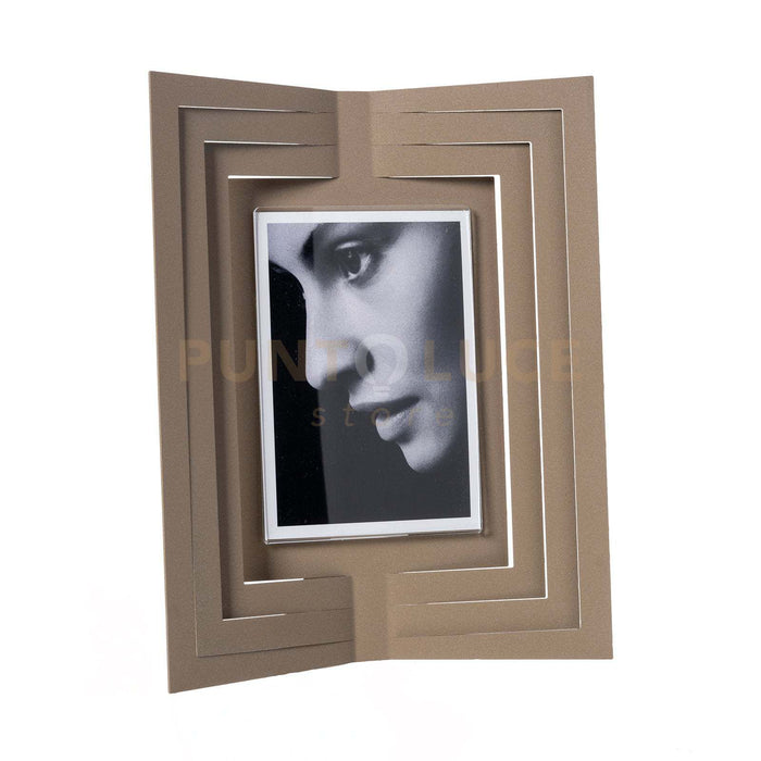 portafoto di design vibra grande Beige in Ferro e polimetilmetacrilato 25x31Hcm(13x17cmformatofoto)