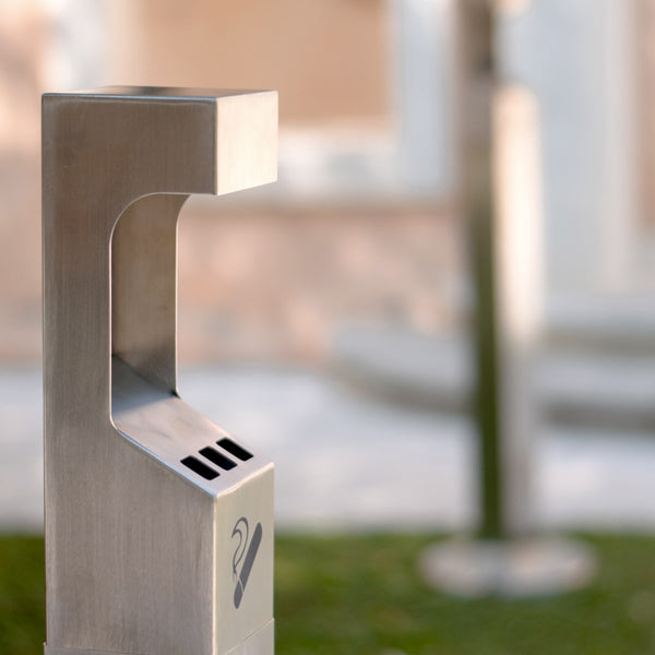 Posacenere a colonna da esterno Silver