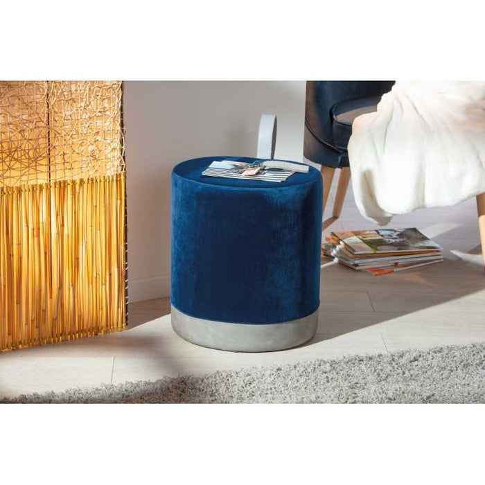 Pouf Inter Link in velluto blu e grigio con maniglia in ecopelle