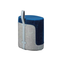 Pouf Inter Link in velluto blu e grigio con maniglia in ecopelle