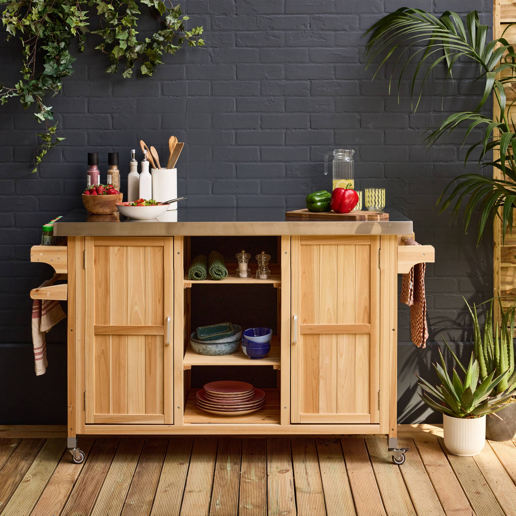 Cucina esterna in legno con maniglie e 7 vani portaoggetti, 130cm,