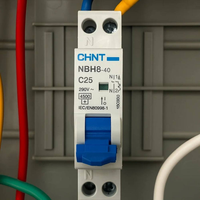 Chint interruttore magnetotermico compatto 1p+n curva c 1 modulo 4,5 ka 230v *** ampere 25 ampere, confezione 1