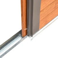 Capanna da Giardino in Acciaio e PP con Prese d'Aria, 197x163x178-200 cm, Marrone