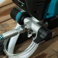 Spruzzatore per verniciatura elettrica 700 W, 200 bar con portata 1,5 L/min, 33 x 26 x 41 cm, Blu