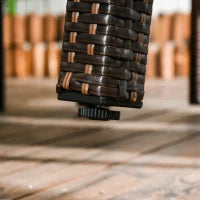 Set da Esterni in Rattan PE con Tavolo e 4 Sedie con Cuscini, Marrone