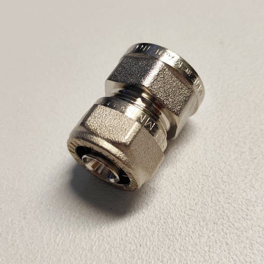 Raccordo 16x3/4'' diritto f femmina a stringere per tubo multistrato