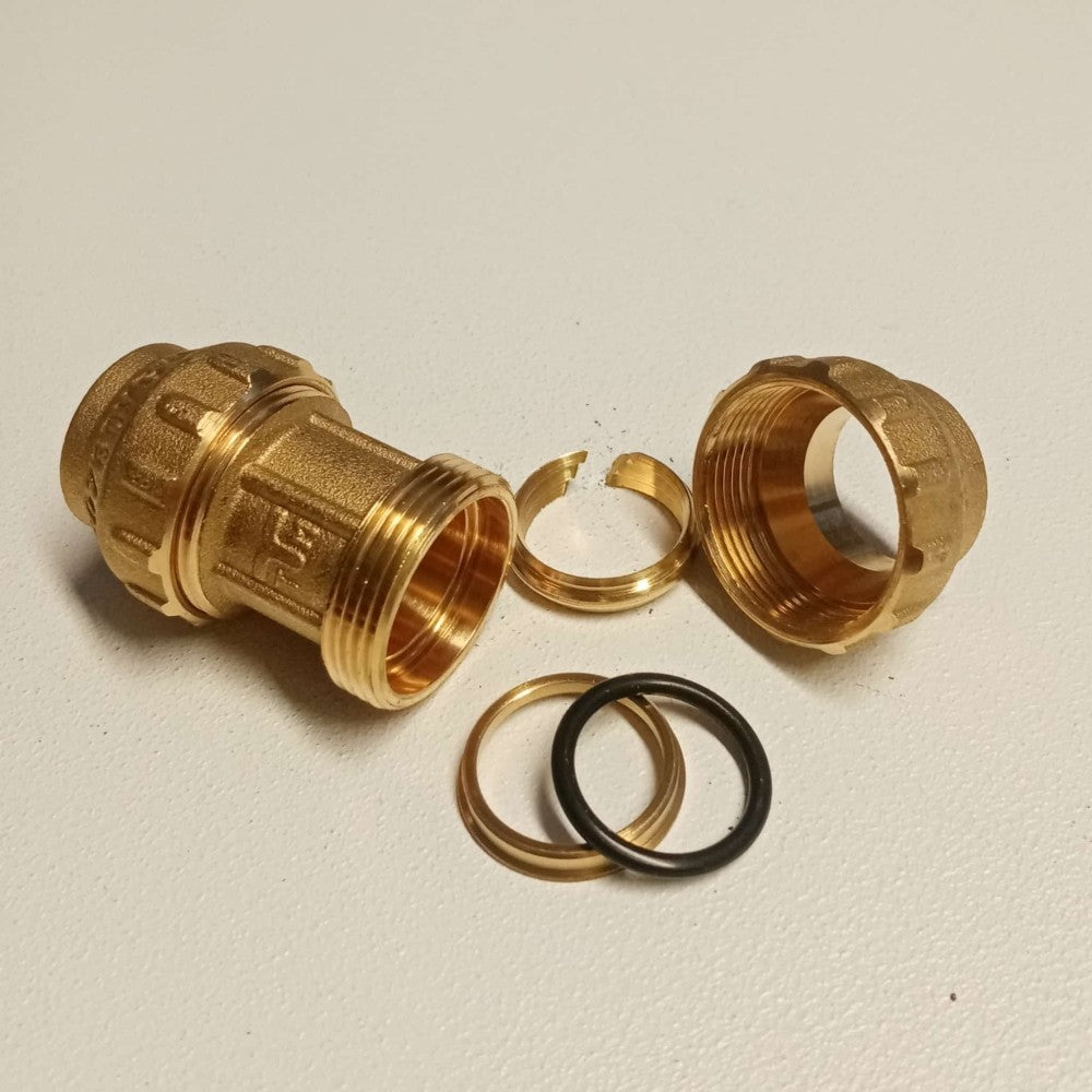 Raccordo 32x32 manicotto di giunzione in ottone con tenuta o-ring ed ogiva in ottone